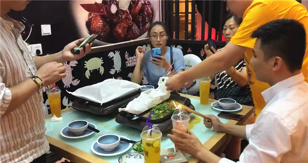 纸包鱼.png